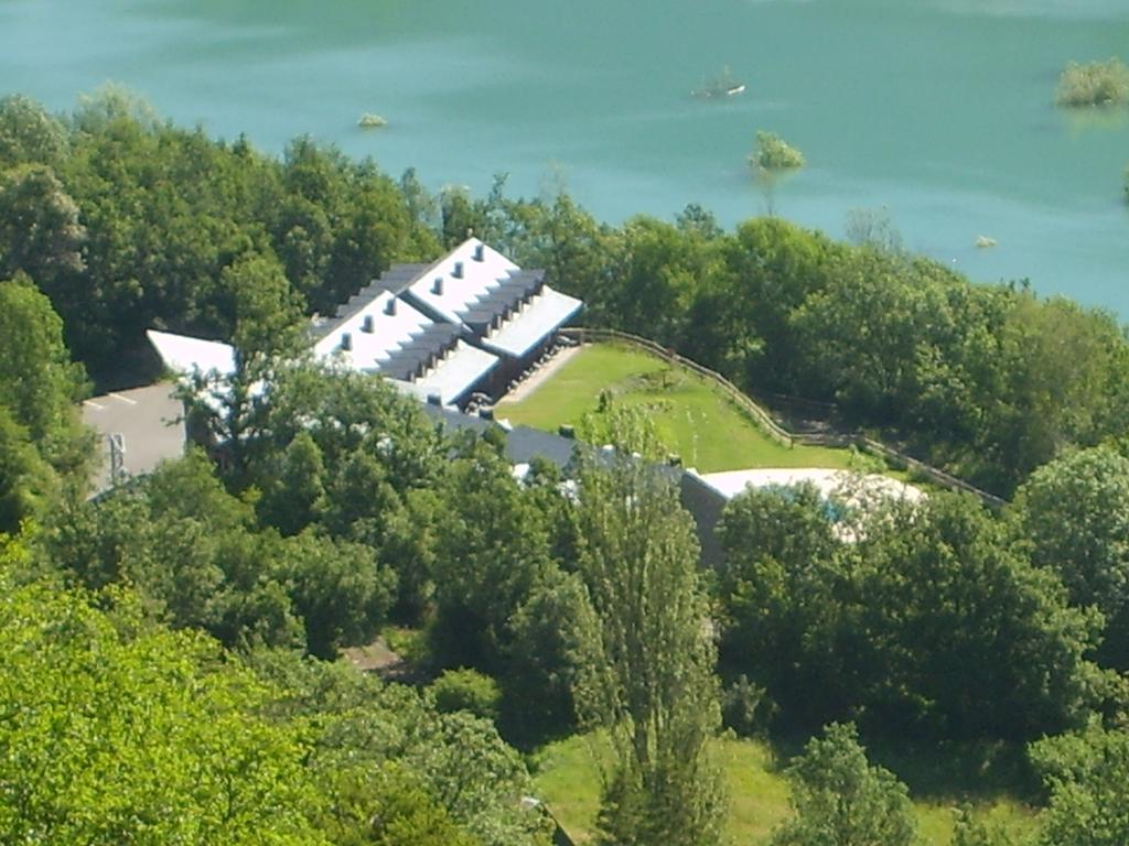 Aparthotel Bubal El Pueyo de Jaca Exteriör bild