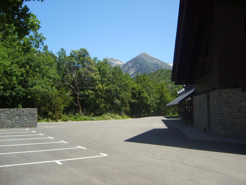Aparthotel Bubal El Pueyo de Jaca Exteriör bild