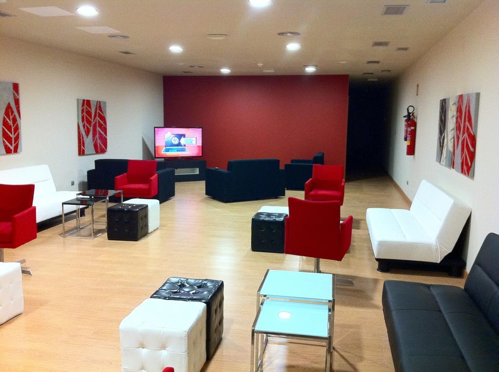 Aparthotel Bubal El Pueyo de Jaca Exteriör bild
