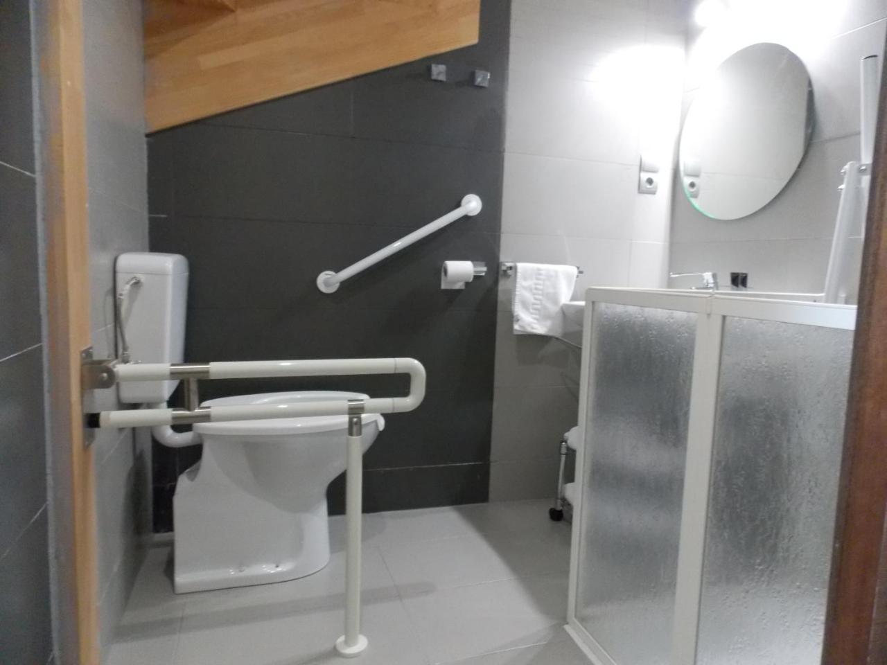 Aparthotel Bubal El Pueyo de Jaca Exteriör bild